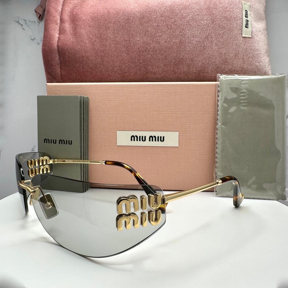 New MIU MIU Sunglasses - Picture 2 of 16